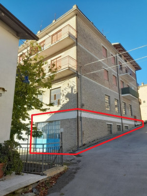 Laboratorio in vendita a Montelupone