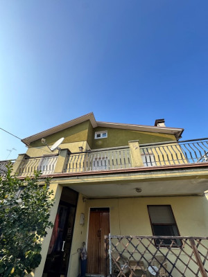 Casa Bi Familiare in vendita a Civitanova Marche