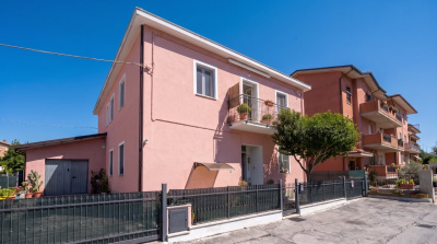 Casa Bi Familiare in vendita a Porto Sant'Elpidio