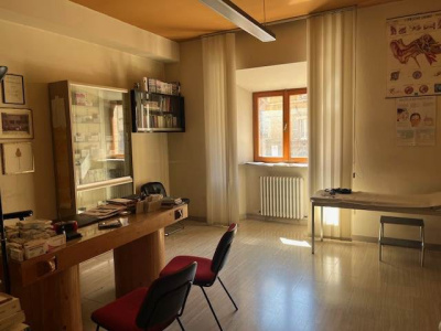 Ufficio in vendita a Macerata