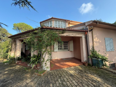 Villa in vendita a Civitanova Marche
