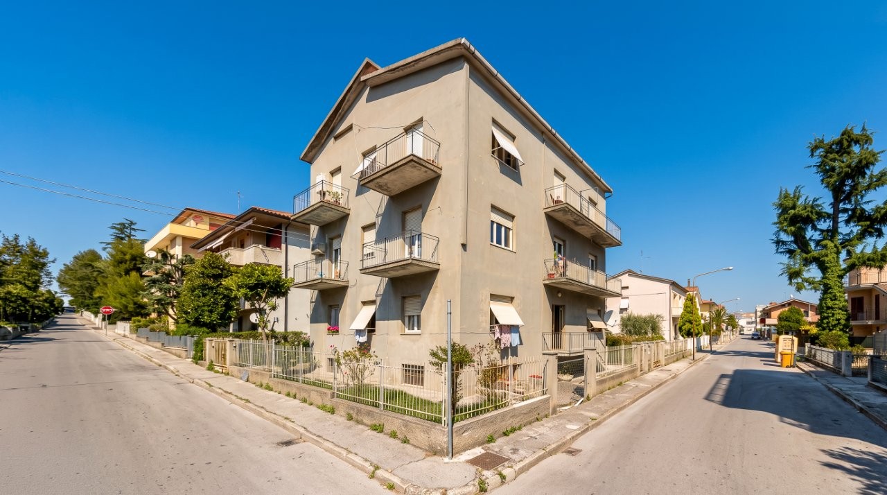 Via Fogazzaro - foto 1