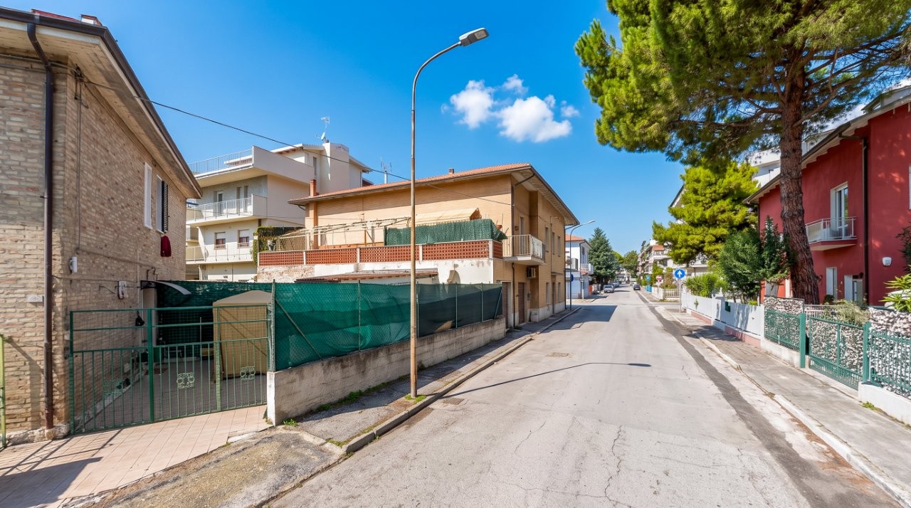 Cantiere Via Fogazzaro - foto 1